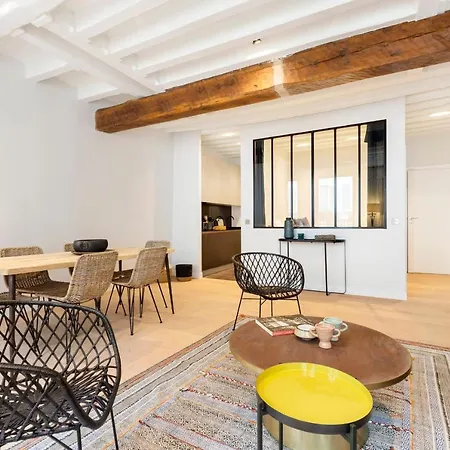 Appartement Bright Cosy 2-bed Apt In Paris, Sleeps 4